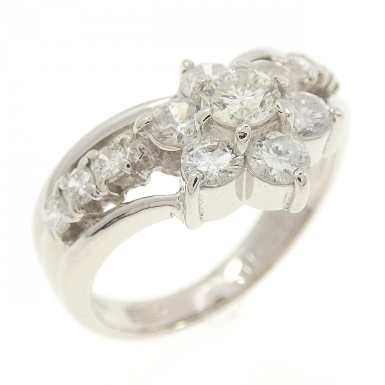 PT900 フラワー ダイヤモンド リング 1.027CT
