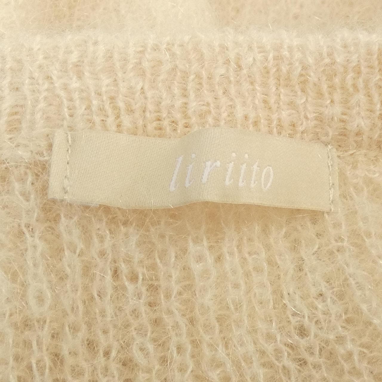 LIRIITO knit