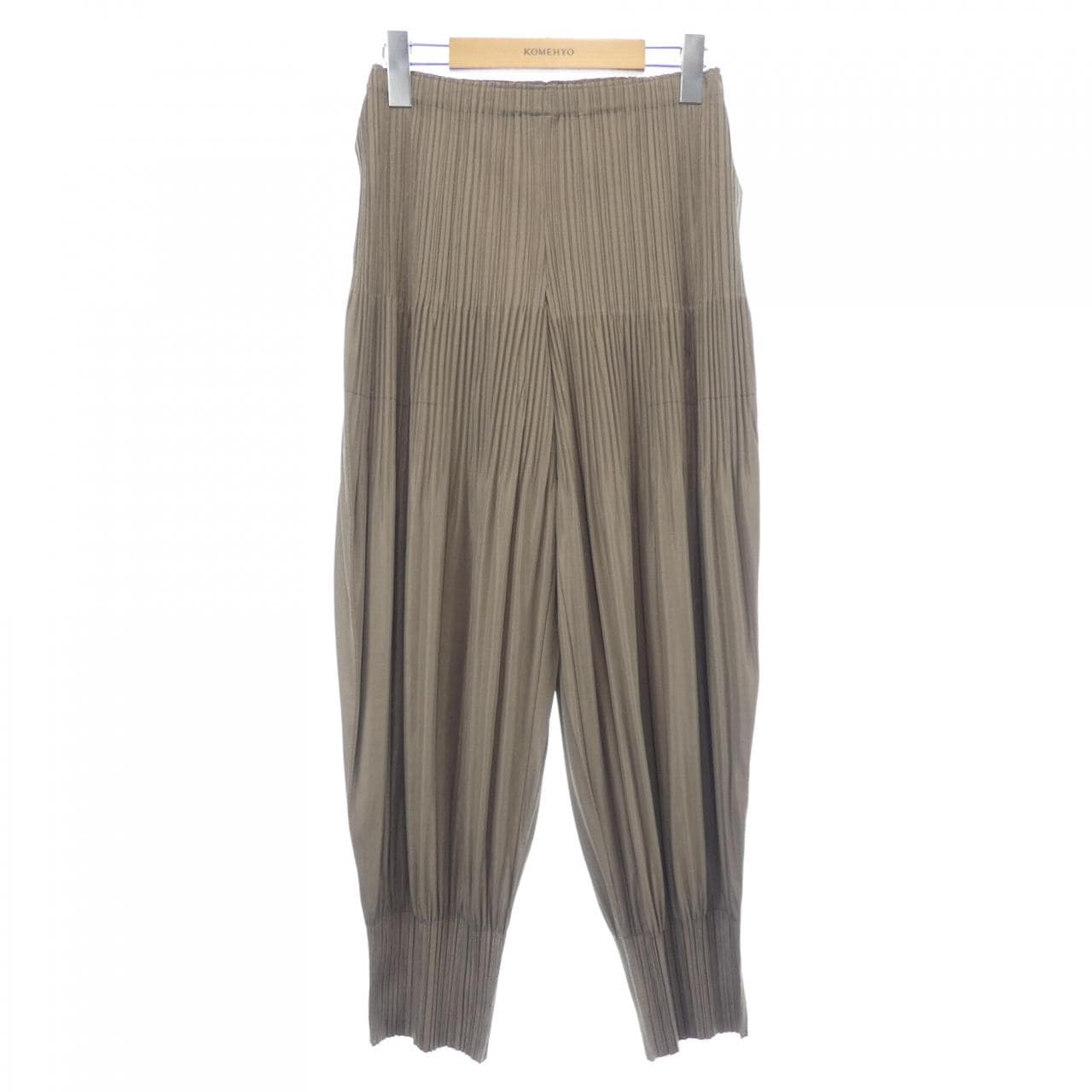 プリーツプリーズ PLEATS PLEASE PP41-JF423 パンツ