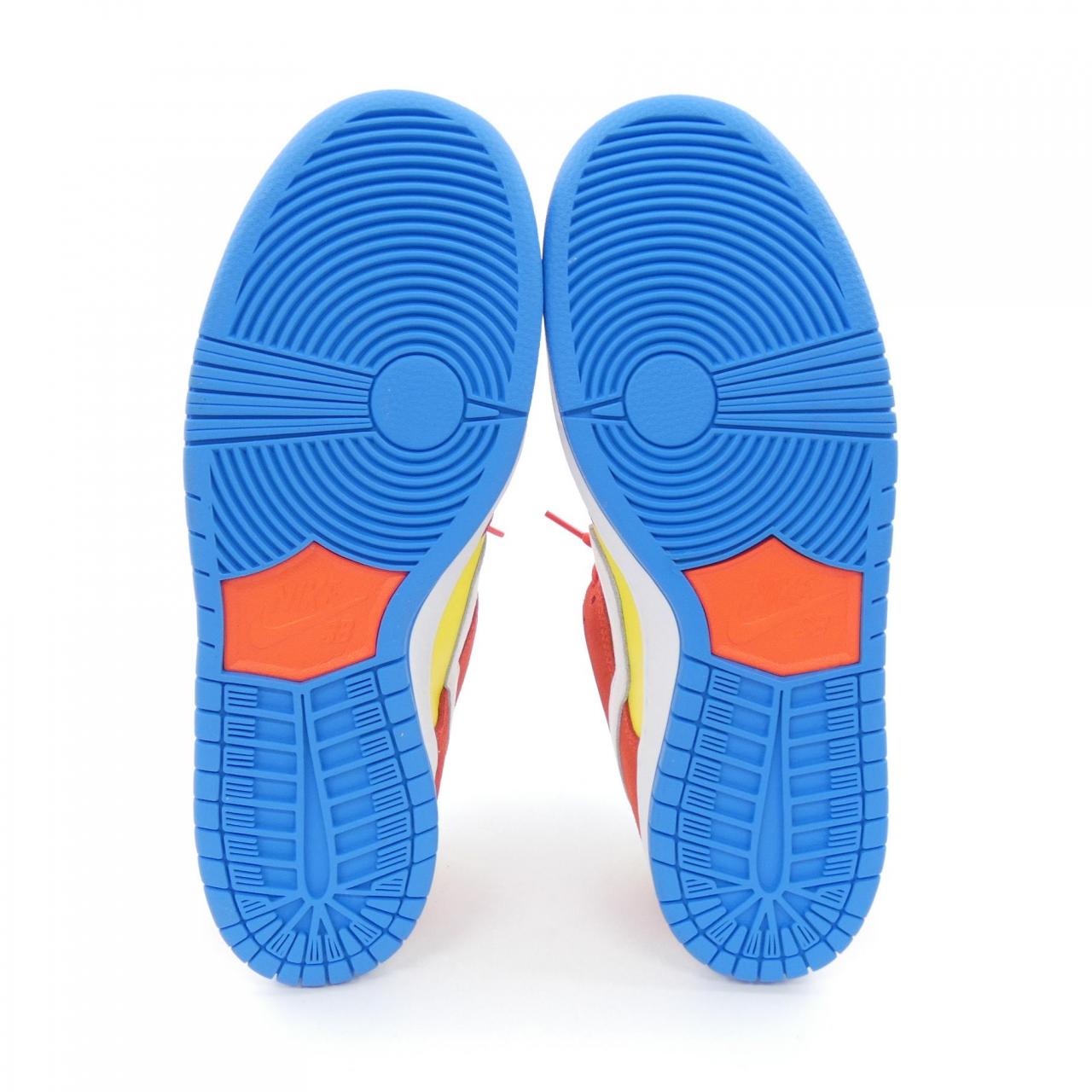 耐克NIKE运动鞋