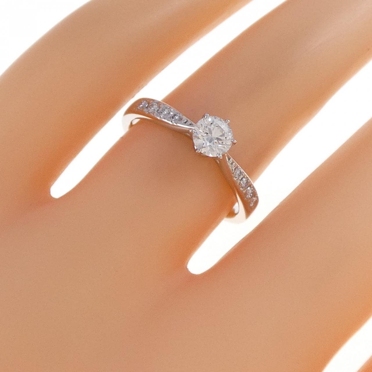 タサキ ピアチェーレ リング 0.32CT