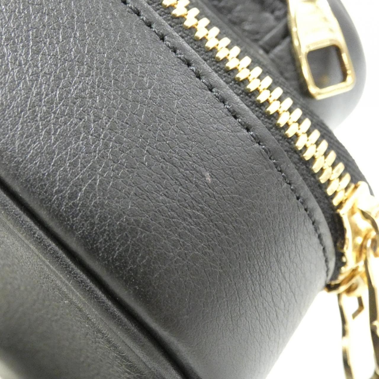 LOUIS VUITTON Utility Crossbody M80450 Shoulder Bag