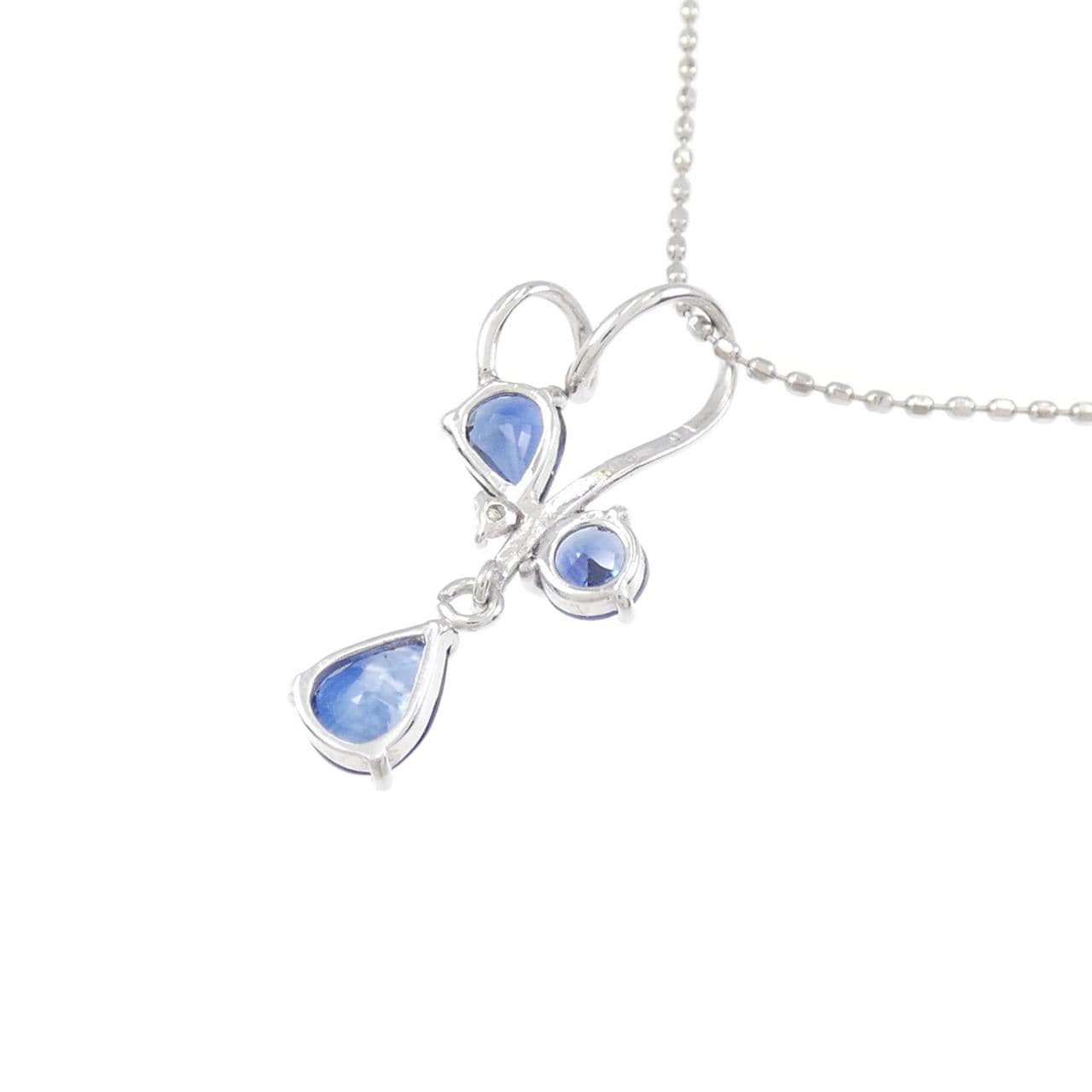 K18WG サファイヤ ネックレス 0.6CT
