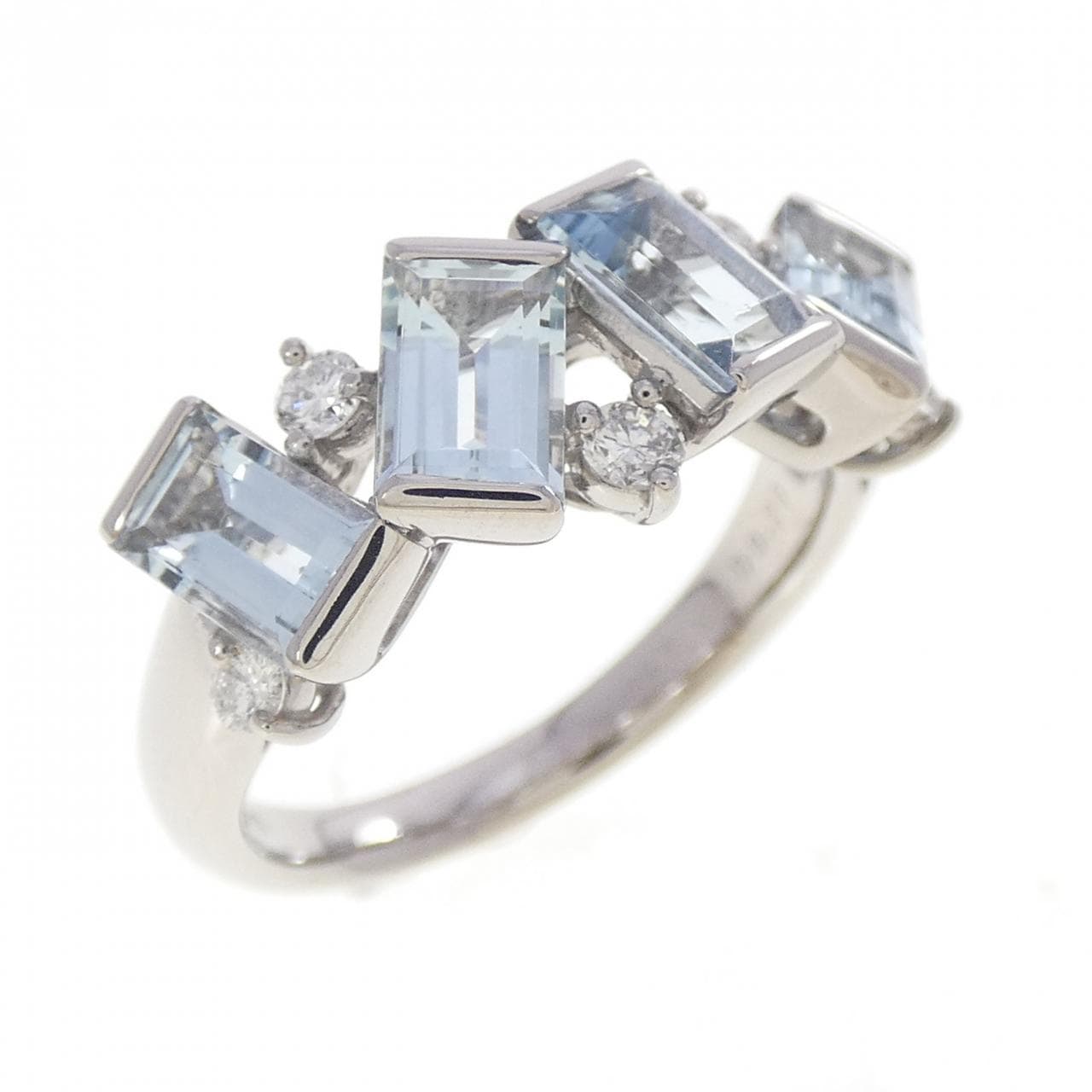 K18WG アクアマリン リング 1.50CT