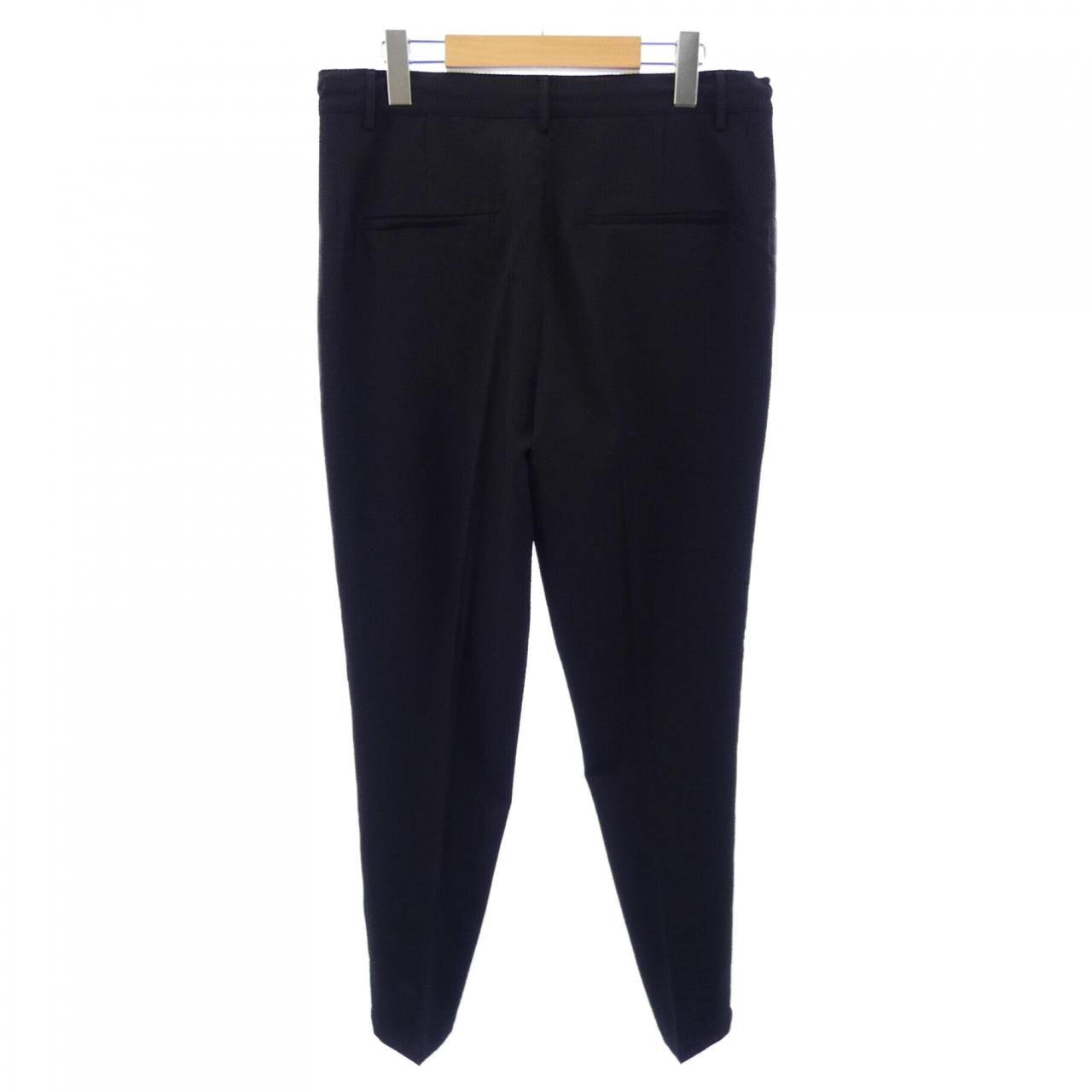 エイケイエム AKM パンツ