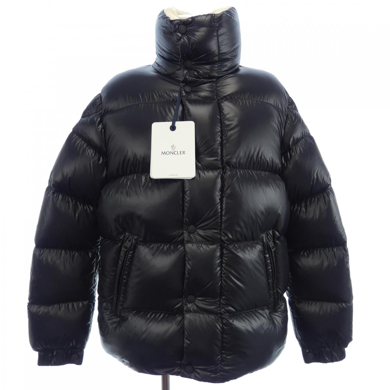 モンクレール MONCLER ダウンジャケット