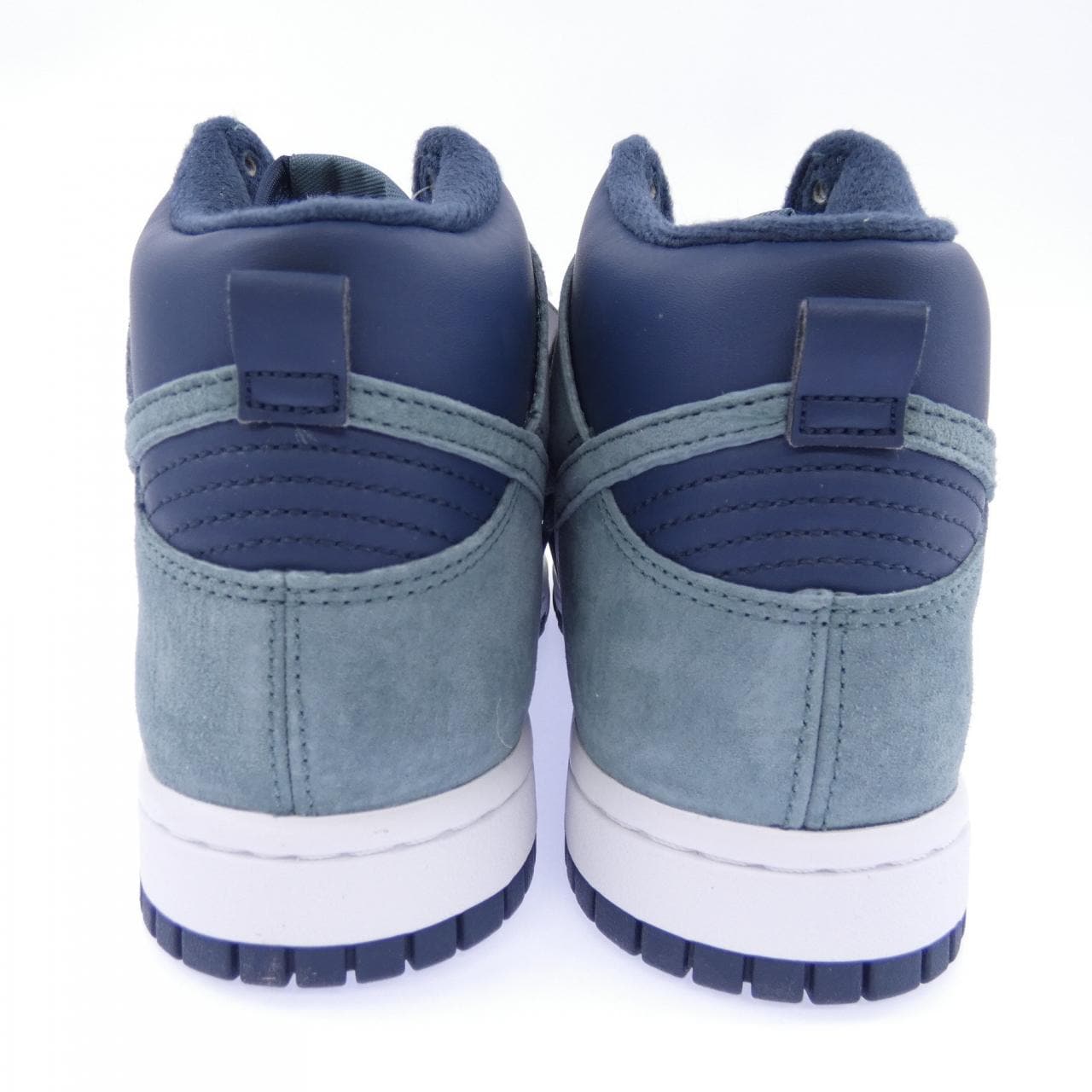 ナイキ NIKE DQ7679-400 スニーカー