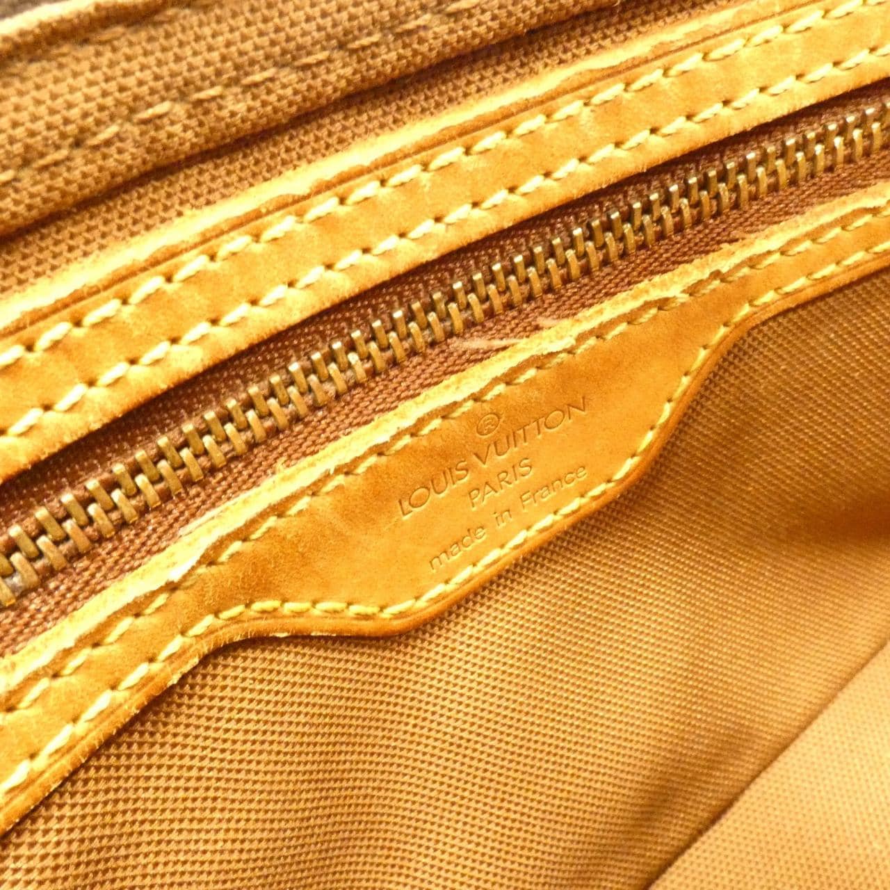 ルイヴィトン モノグラム トロター M51240 ショルダーバッグ