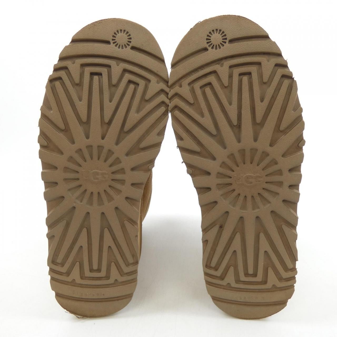 アグ UGG ブーツ