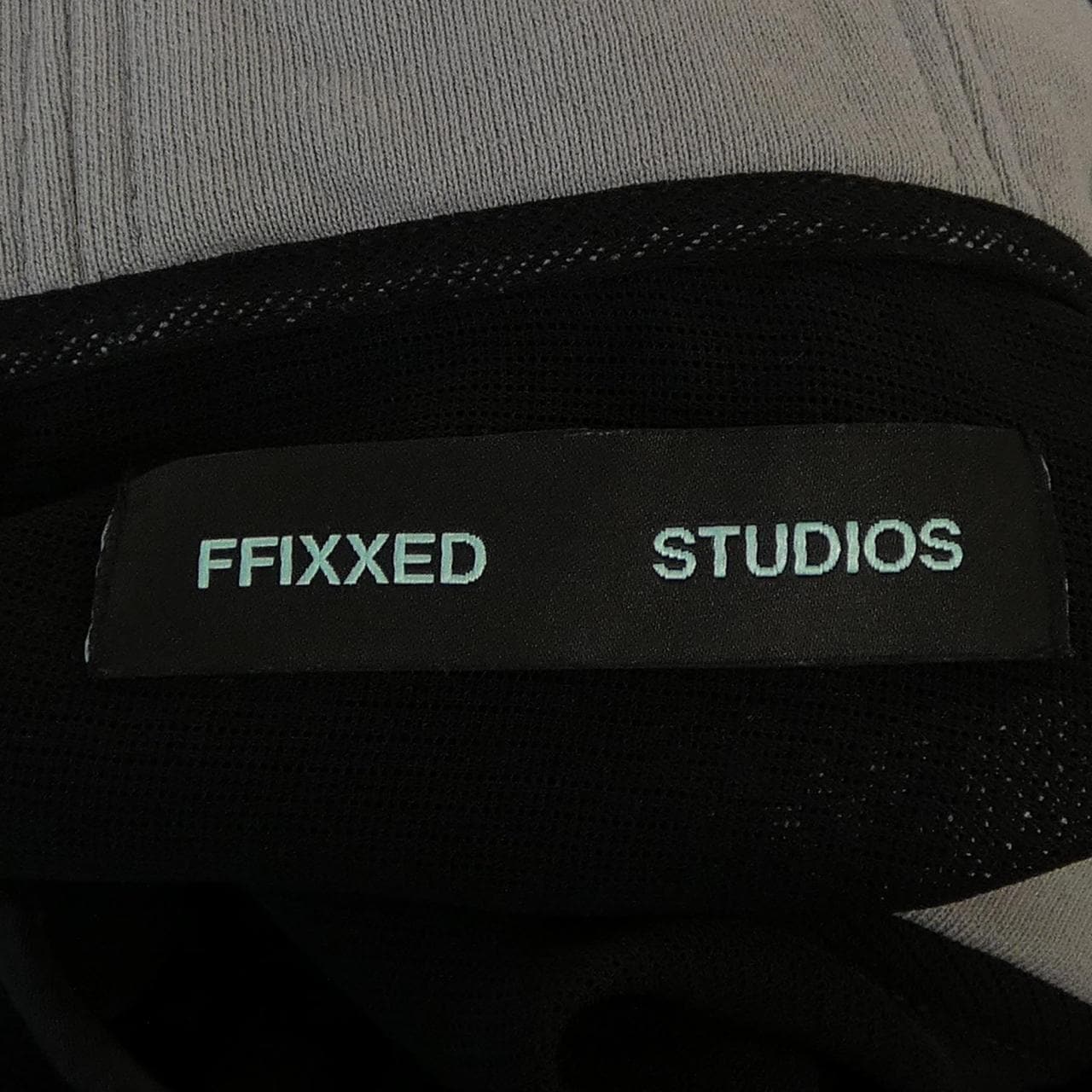 フィックスステュディオス FFIXXED STUDIOS ss24cas12 パーカー