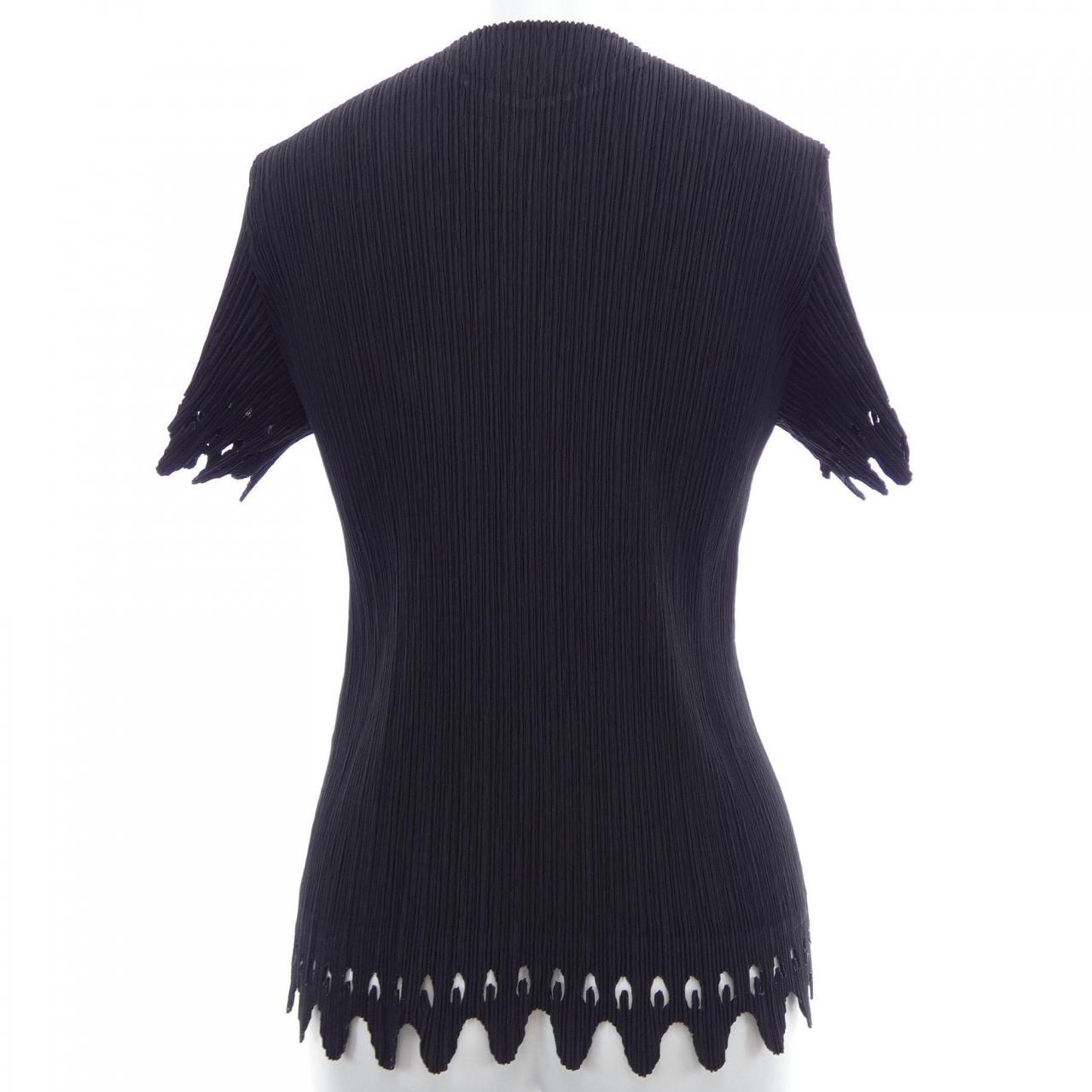 イッセイミヤケ ISSEY MIYAKE IM04FJ610 トップス