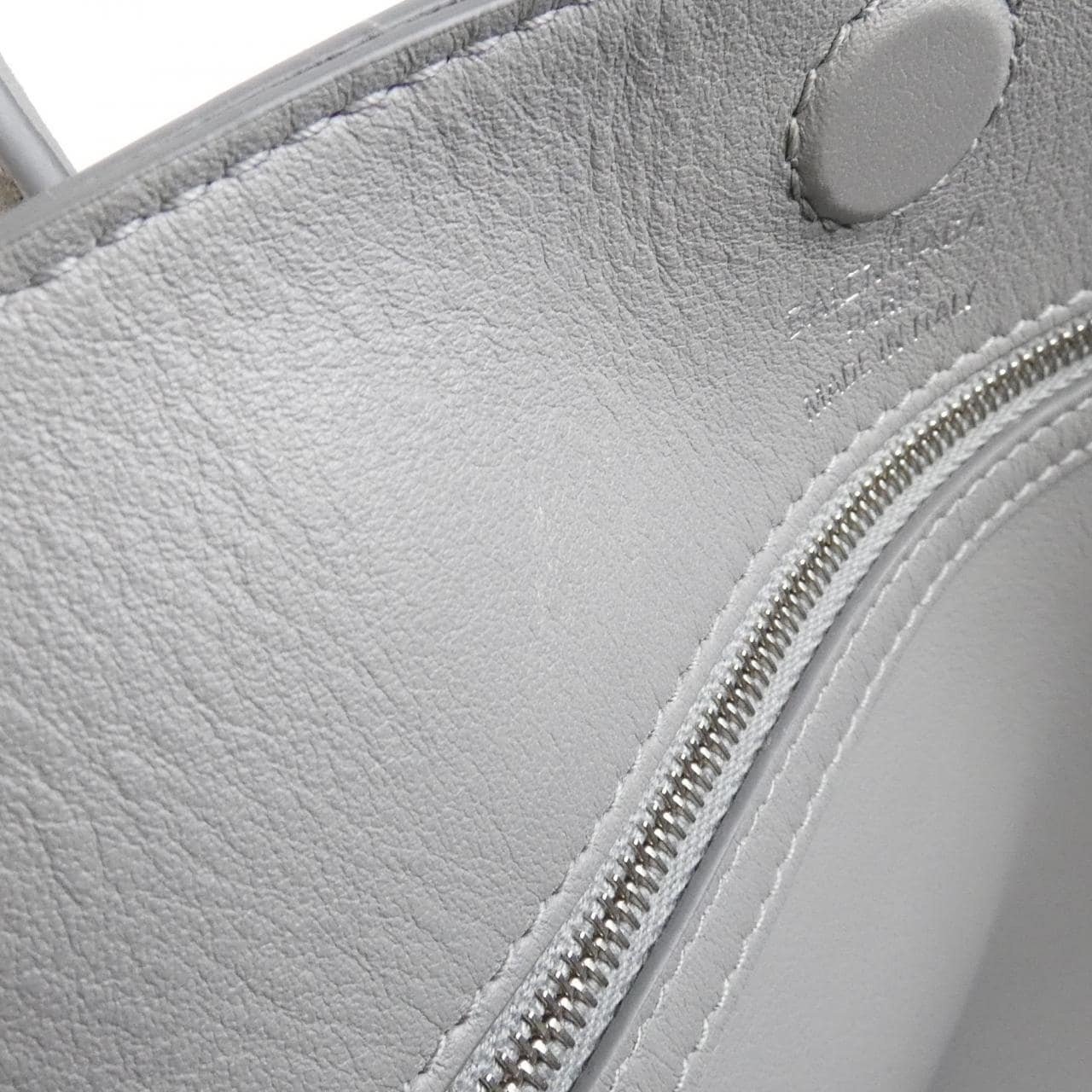 バレンシアガ ハンプトン ミニ 813362 2ABAW バッグ