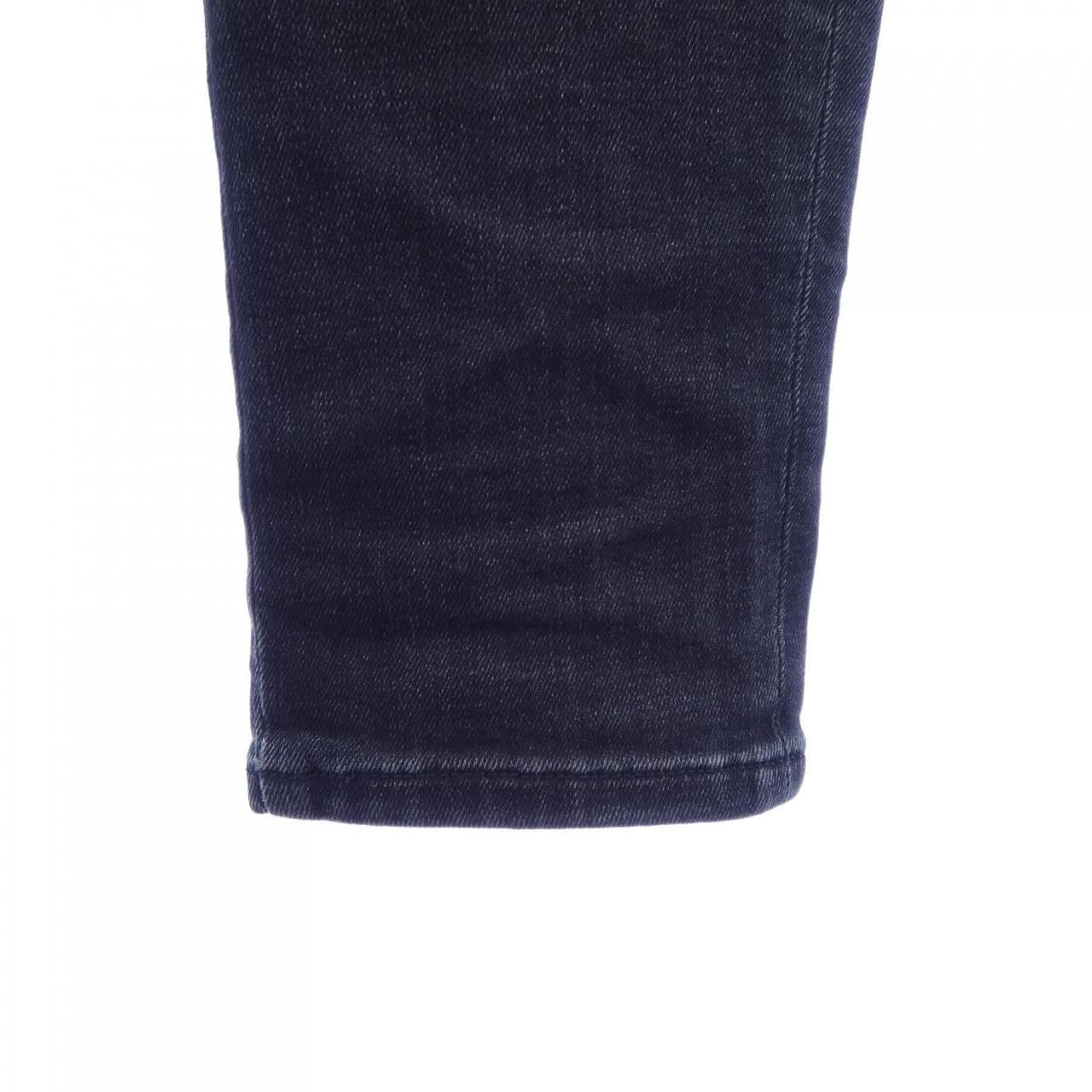 ディーゼル DIESEL ジーンズ