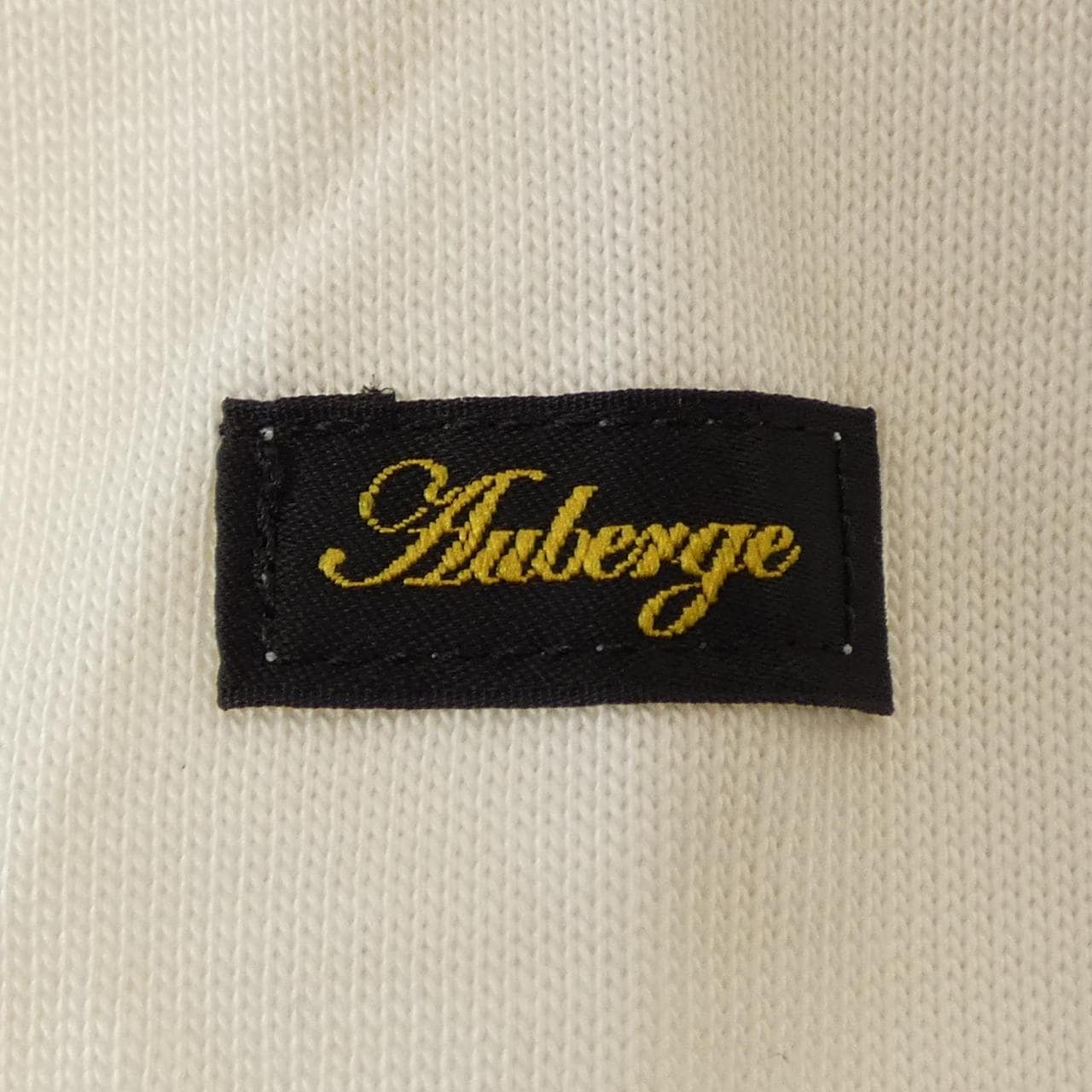 オーベルジュ AUBERGE Tシャツ