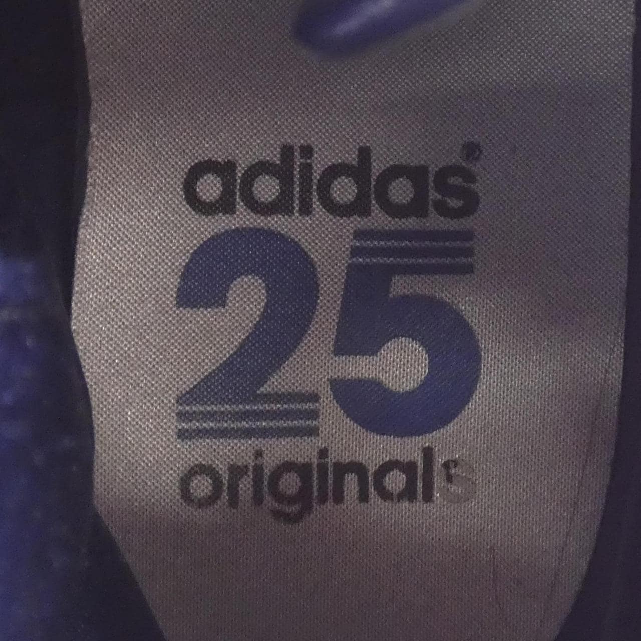 アディダス ADIDAS S77703 スニーカー