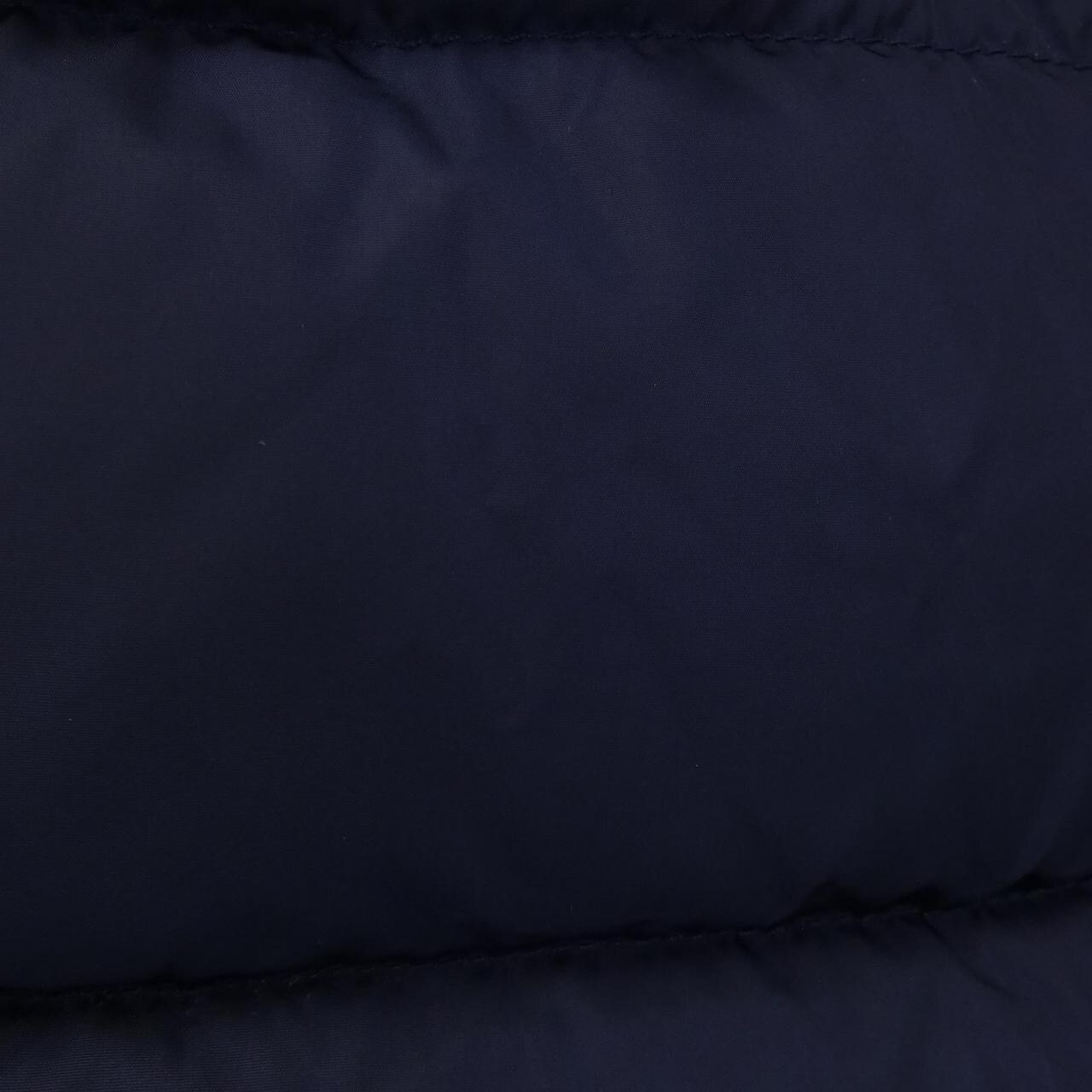 モンクレール MONCLER ダウンジャケット