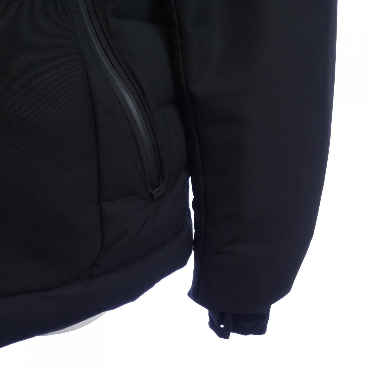 モンクレールグルノーブル MONCLER GRENOBLE C0198 BESSANS ダウンジャケット