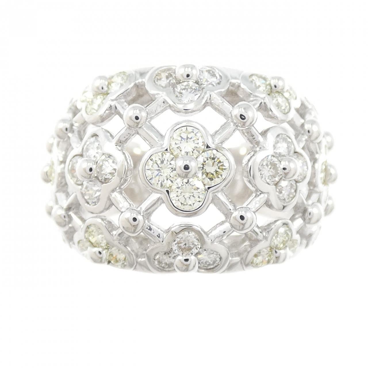 K18WG フラワー ダイヤモンド リング 1.32CT