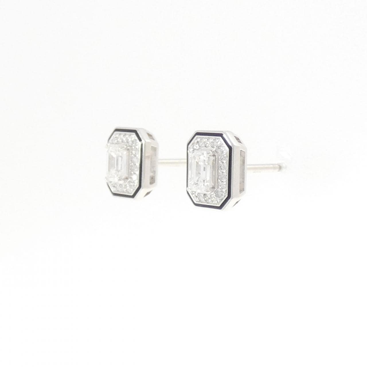 ブシュロン ヴァンドーム リズレ スタッズ ピアス 0.34CT 0.32CT E-F IF-VVS1 エメラルドカット