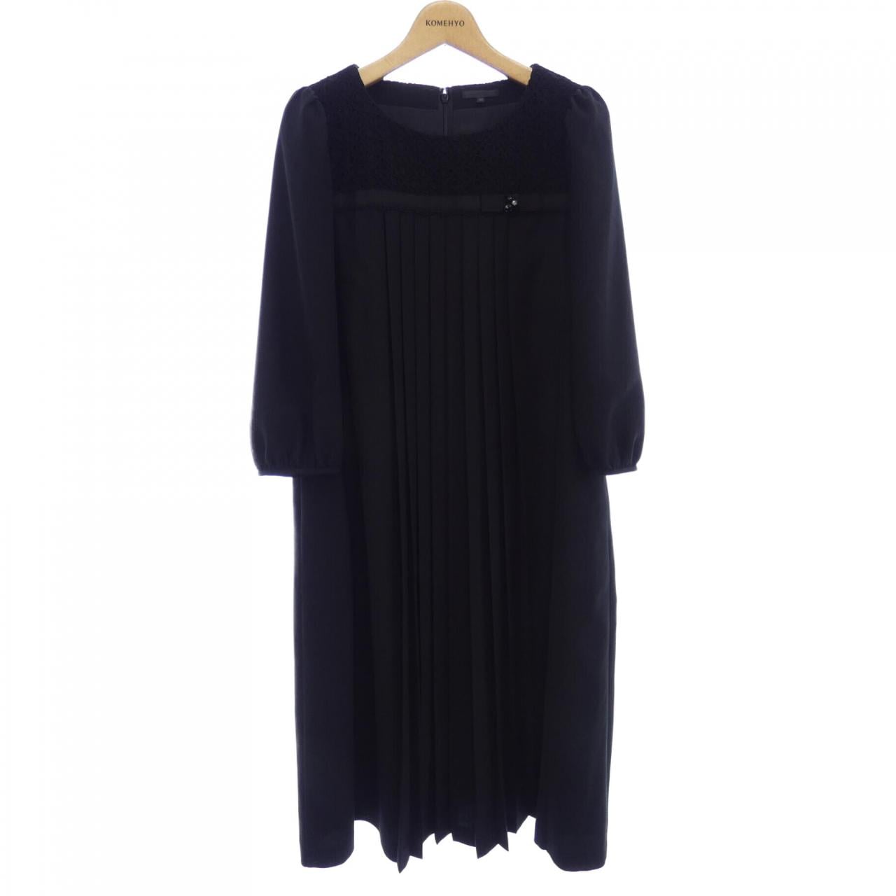トゥービーシック TO BE CHIC ワンピース