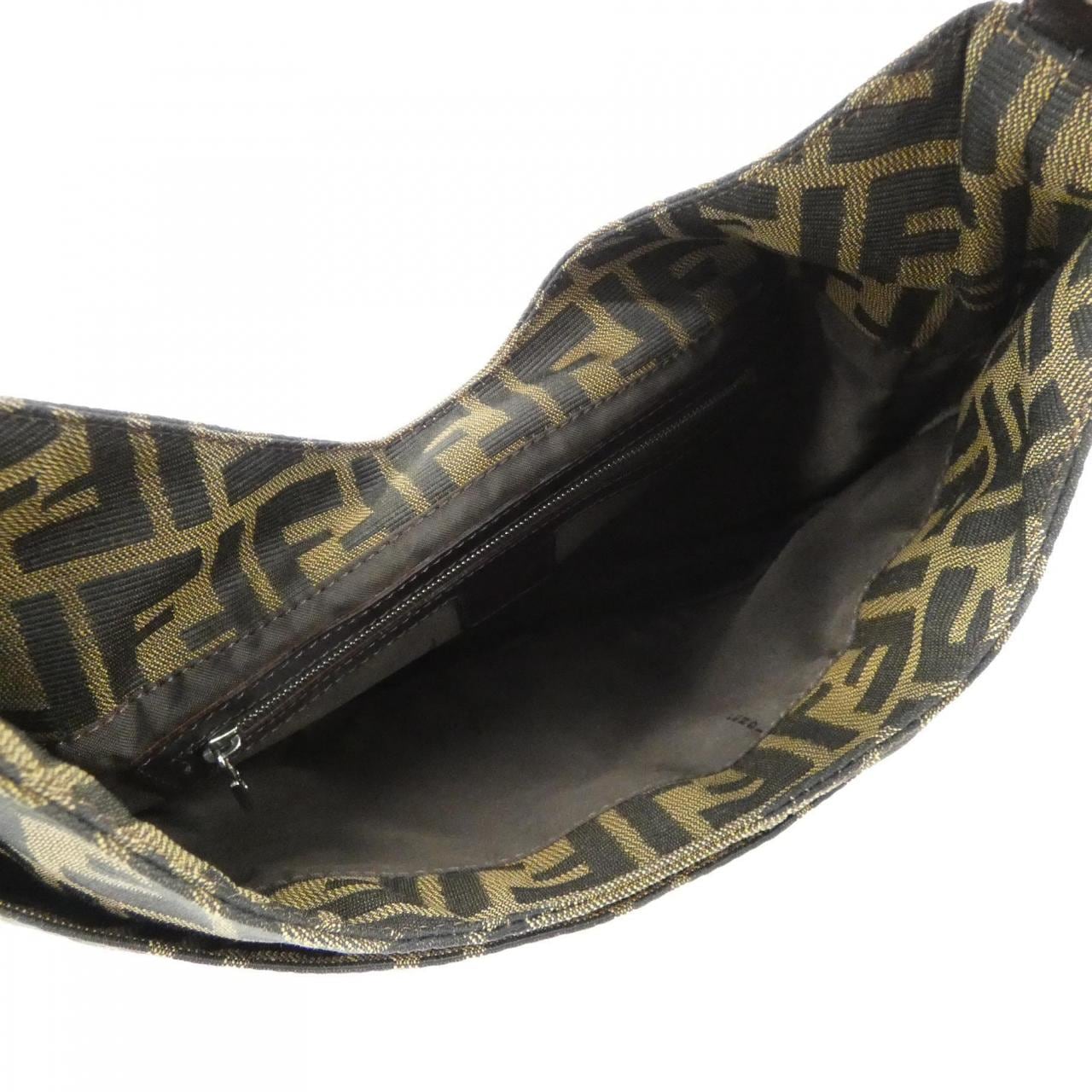 【ヴィンテージ】フェンディ 26569 ショルダーバッグ