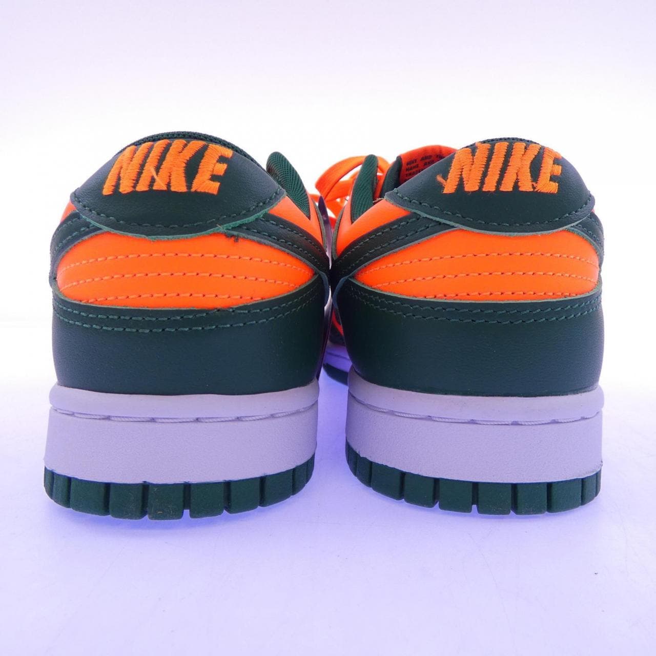 ナイキ NIKE DO1391-300 スニーカー