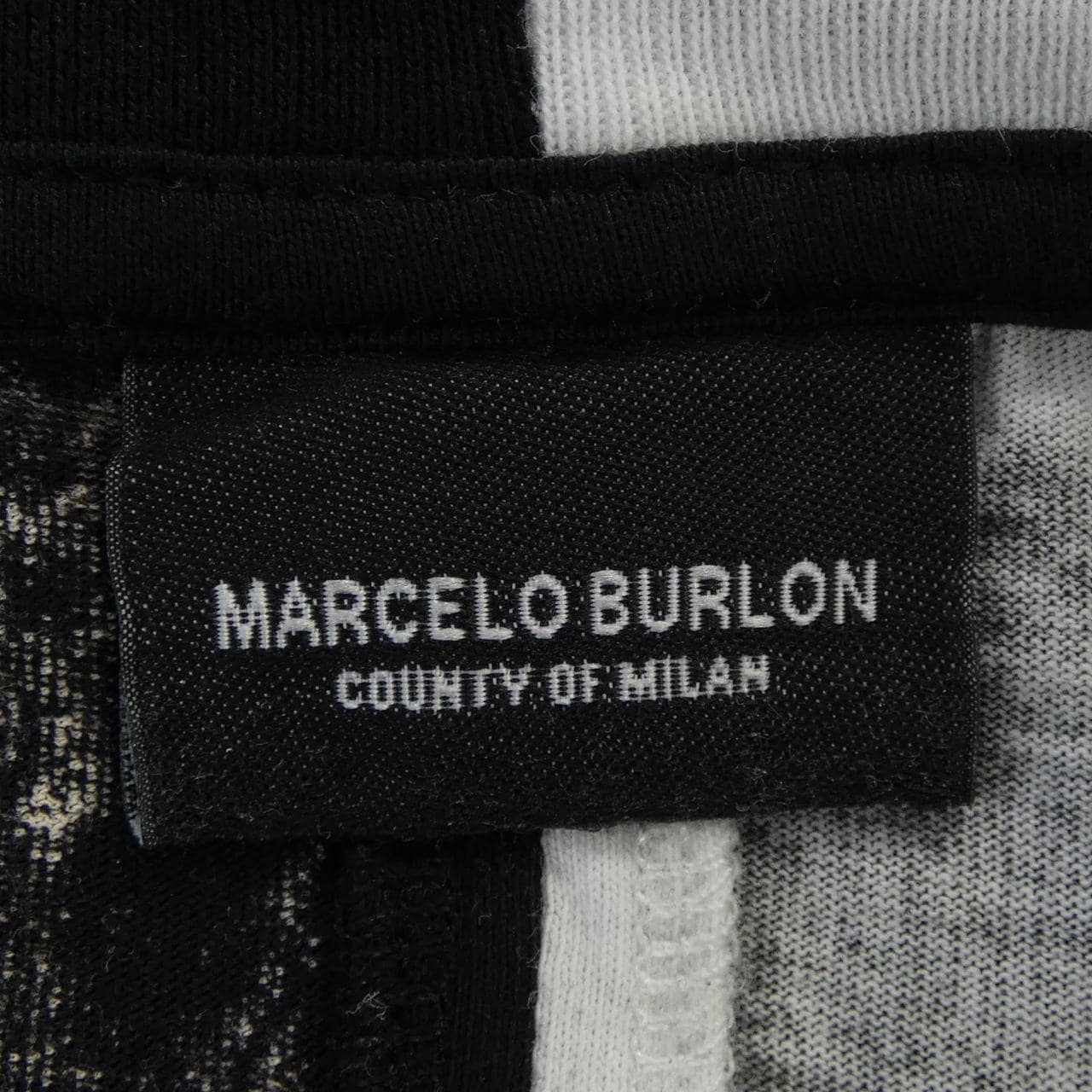 マルセロバーロン MARCELO BURLON Tシャツ
