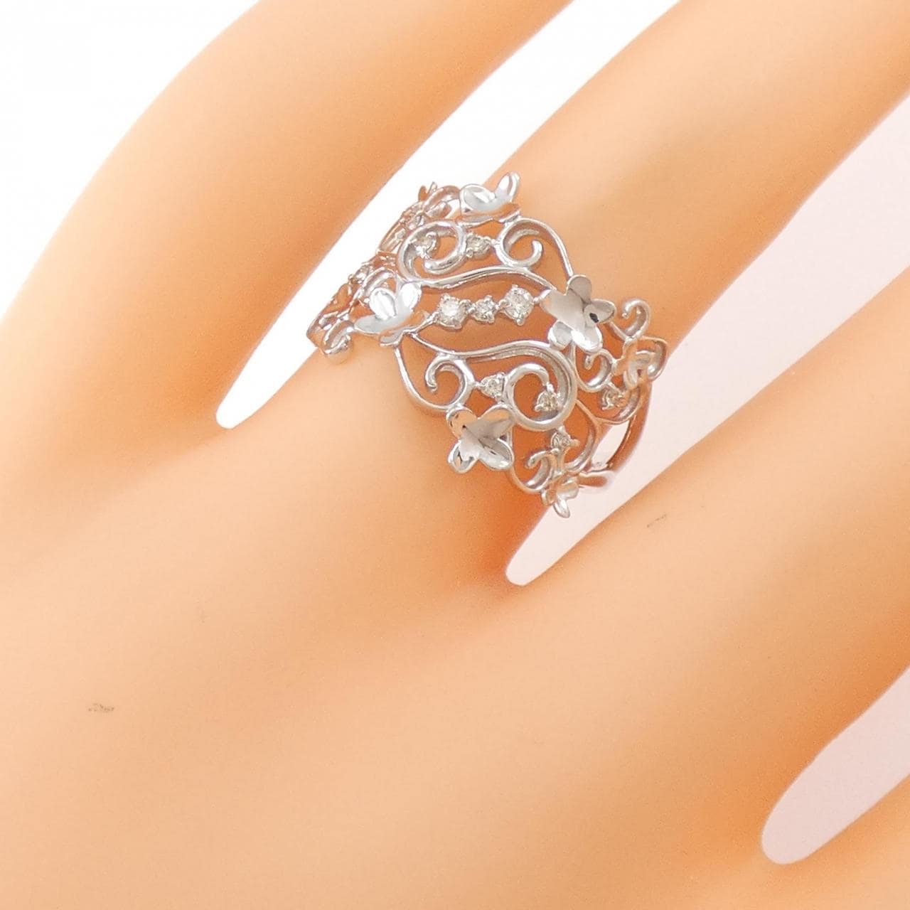 K18WG Flower Diamond Ring 0.07CT