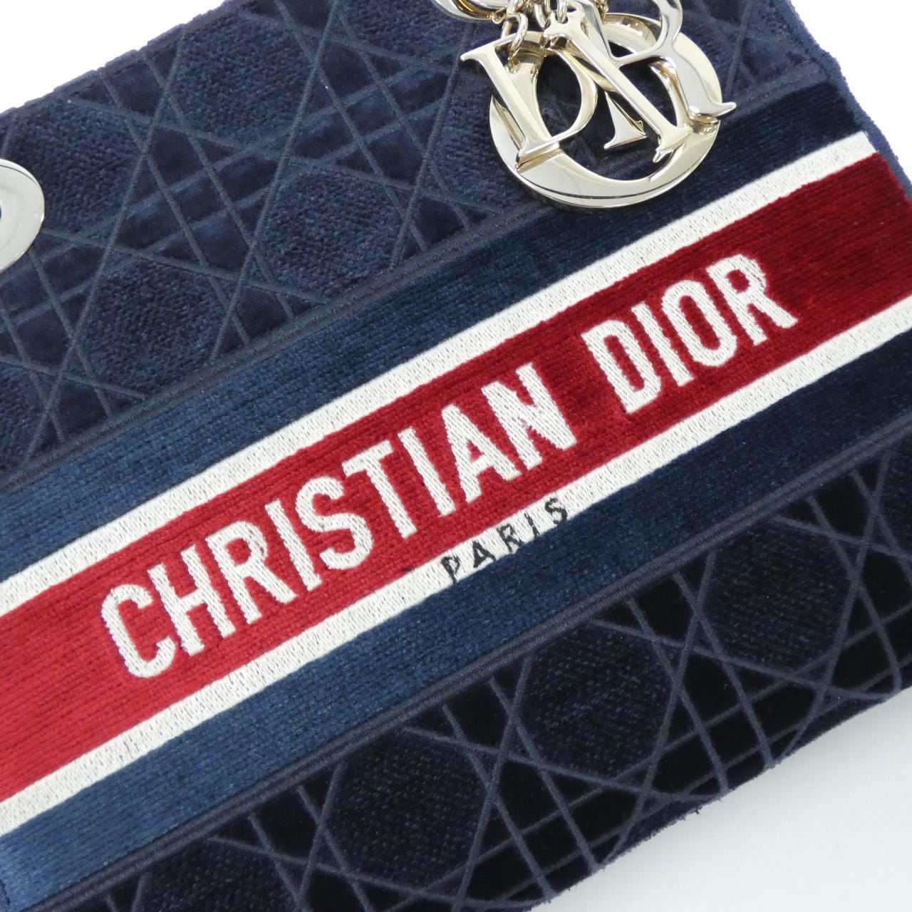 Christian DIOR Lady D-Light 中号 M0565OTHJ 包