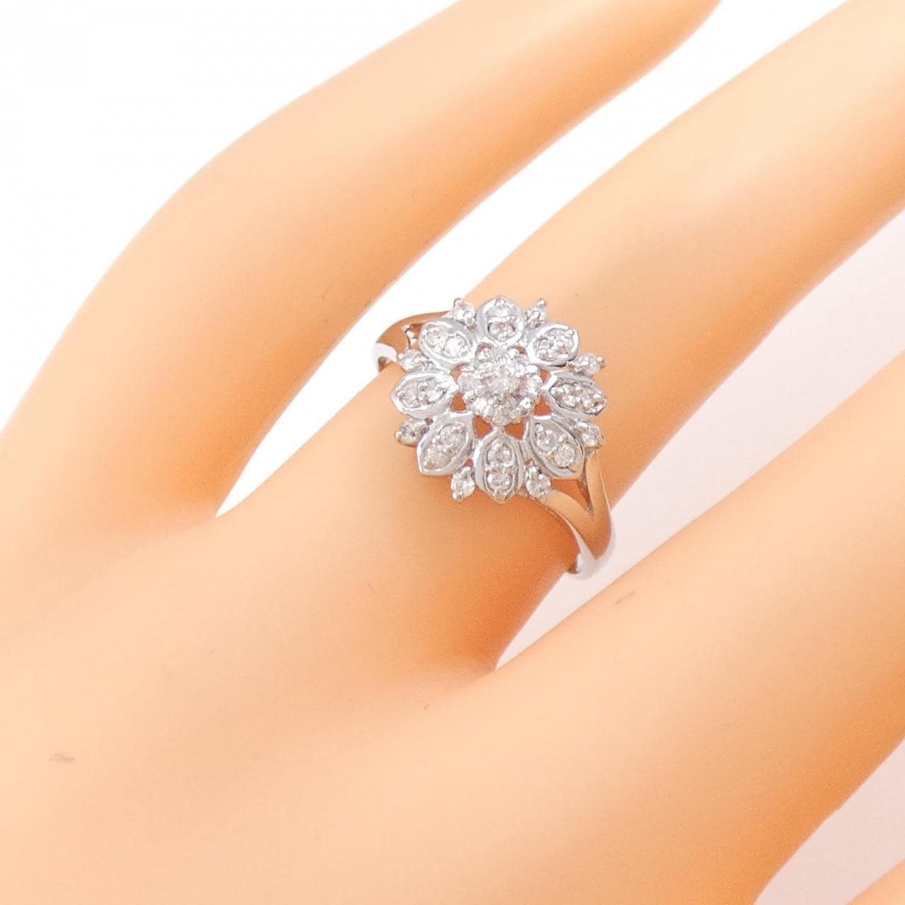 PT ダイヤモンド リング 0.22CT