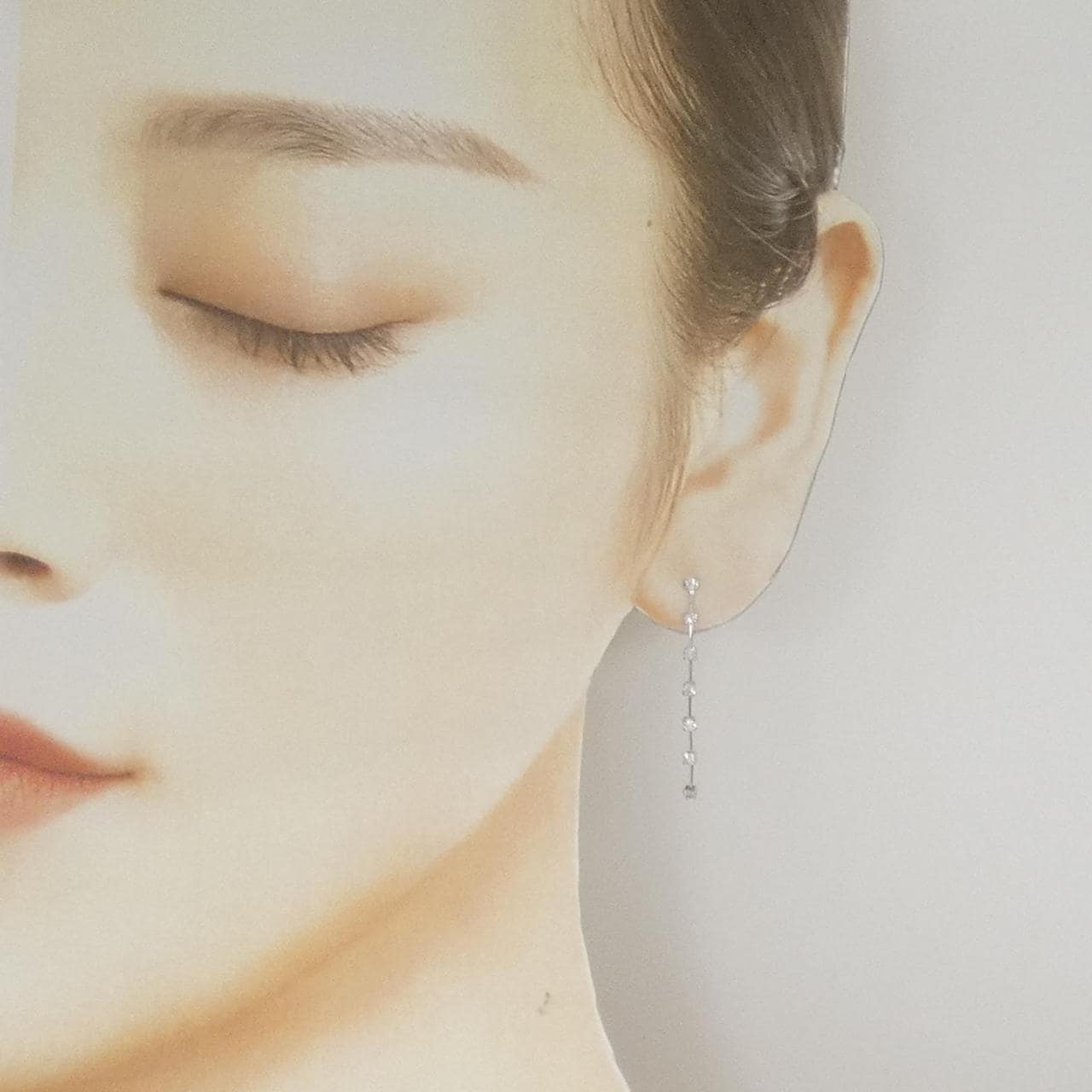 K18WG ダイヤモンド ピアス 0.30CT