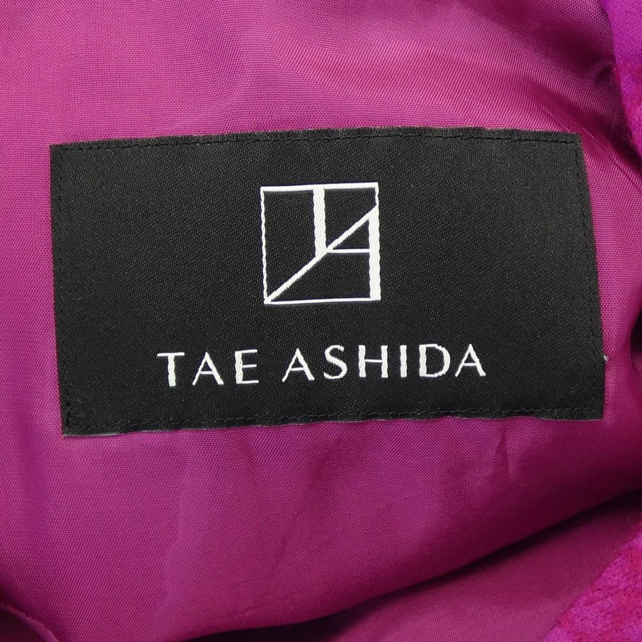 タエアシダ TAE ASHIDA ワンピース