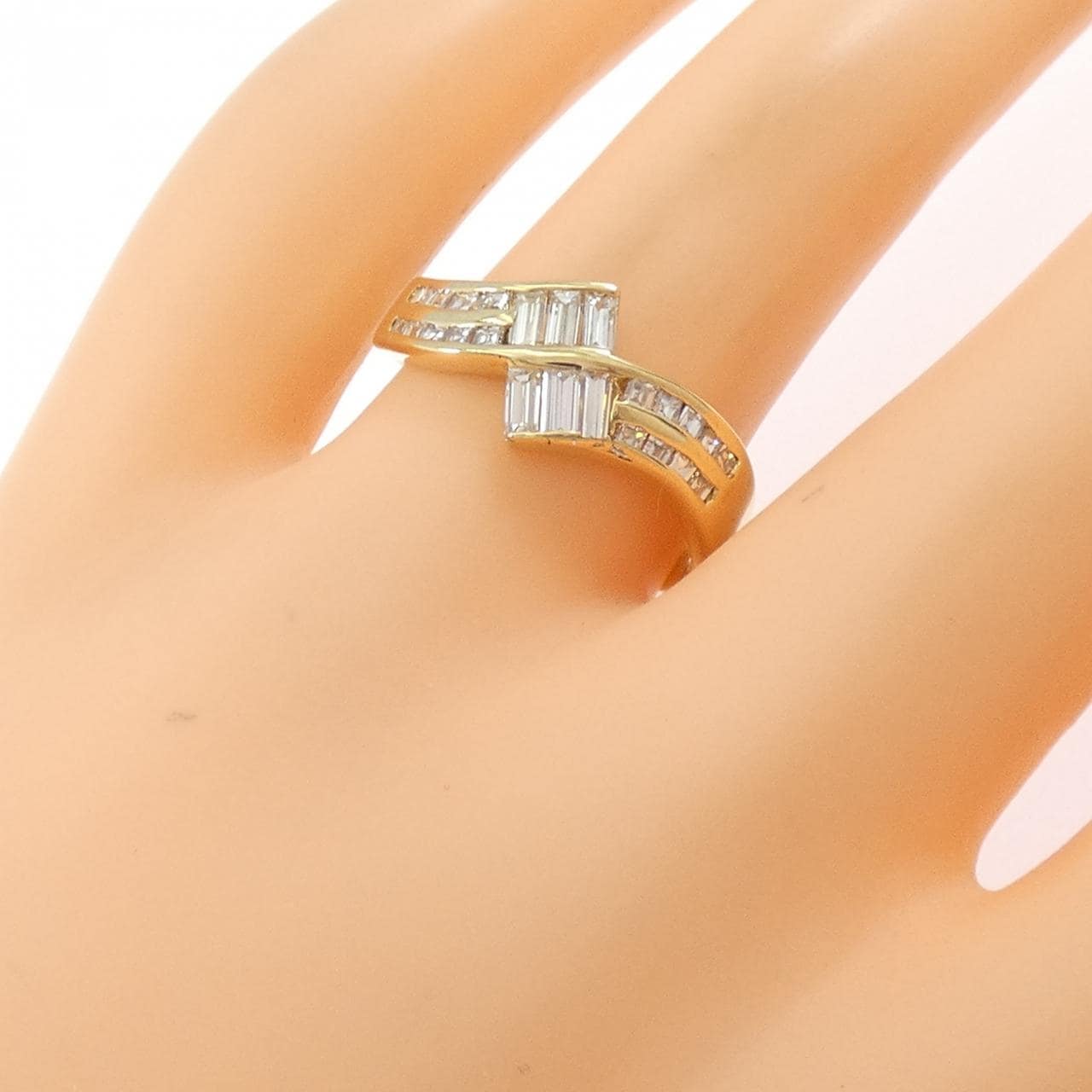 K18YG ダイヤモンド リング 0.82CT