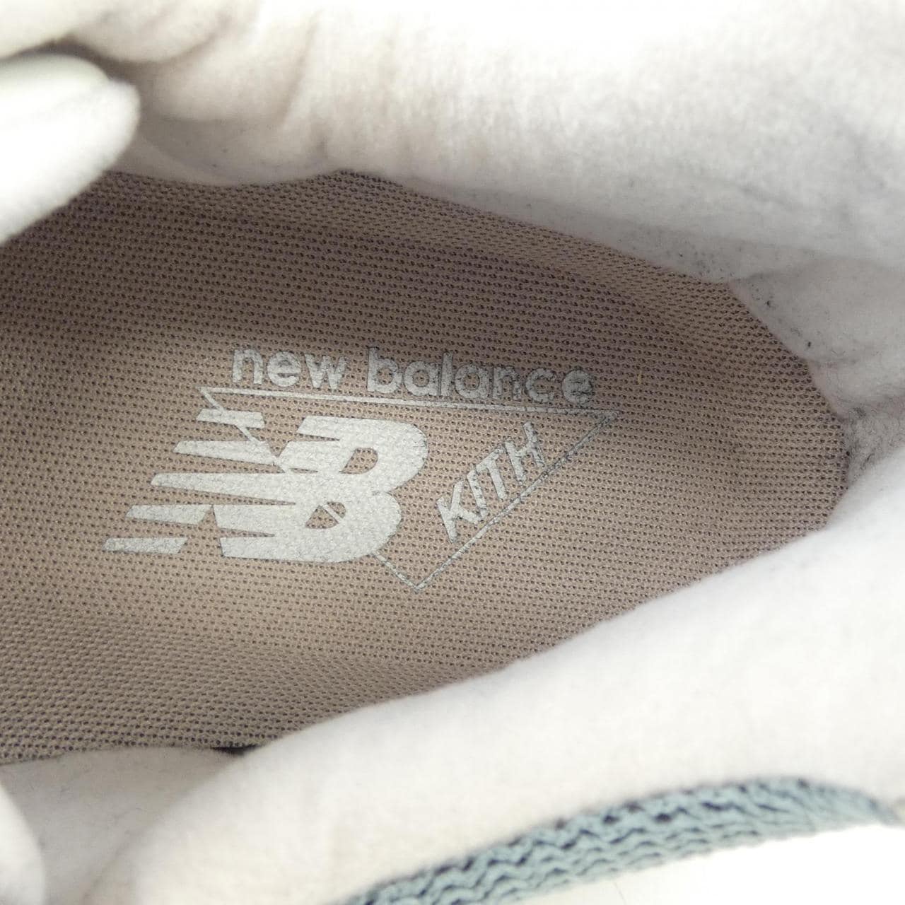 ニューバランス NEW BALANCE U992KT スニーカー