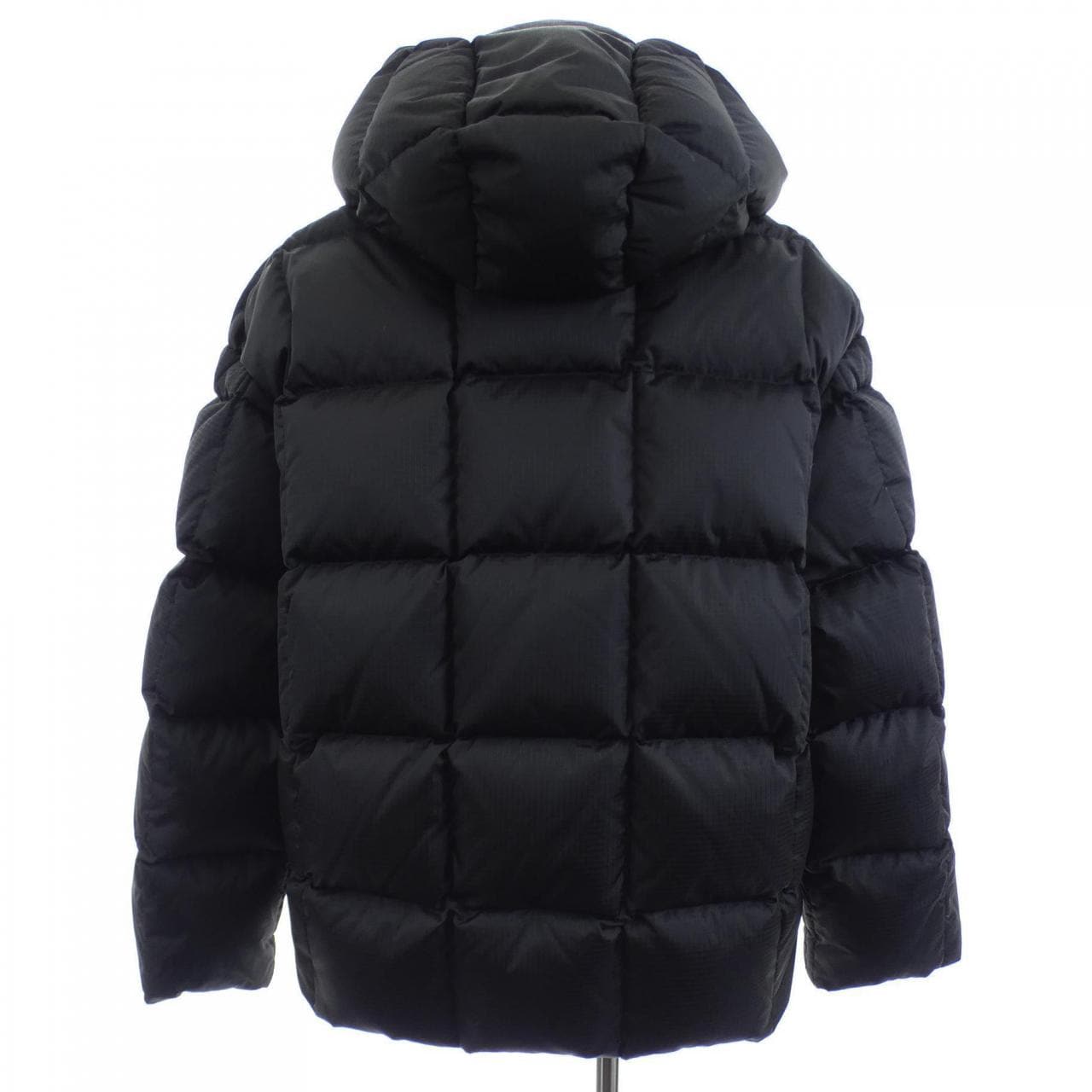 ルイヴィトン LOUIS VUITTON ロングスリーブピローパッファージャケット FOOW21E54 ダウンジャケット