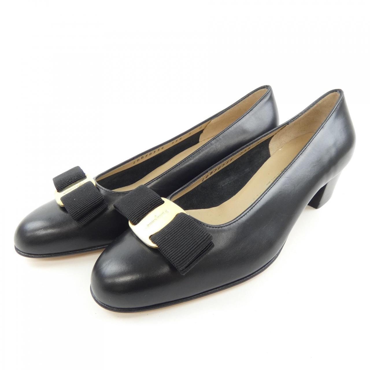 【ヴィンテージ】サルヴァトーレフェラガモ SALVATORE FERRAGAMO パンプス
