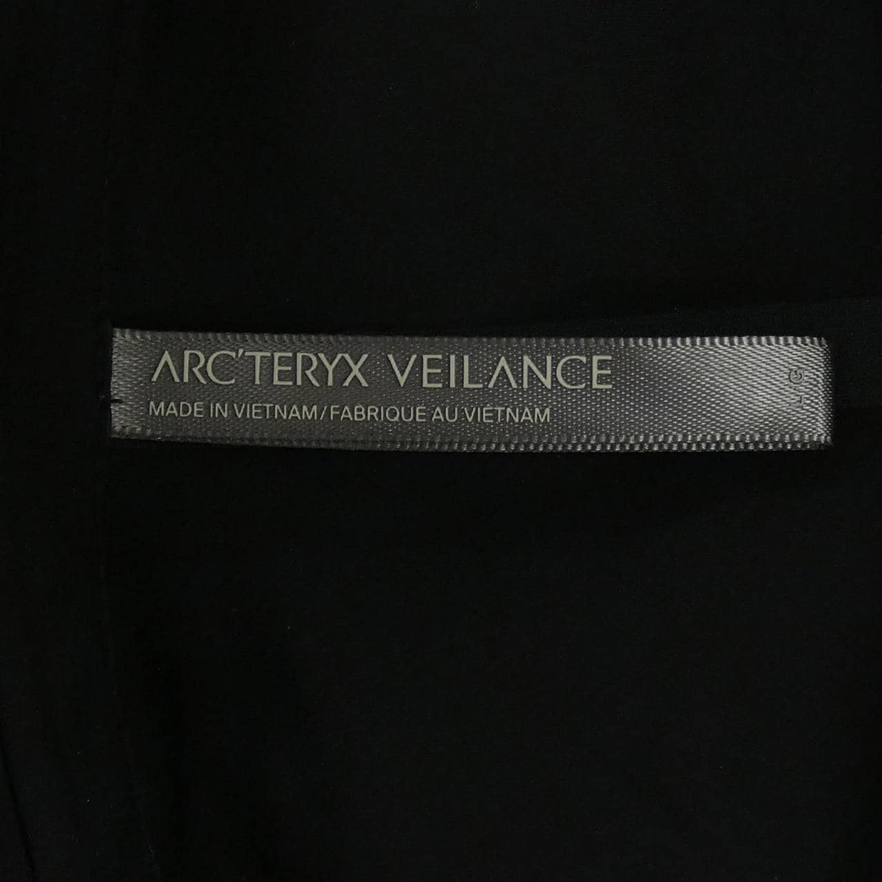 アークテリクスヴェイランス ARC'TERYX VEILANCE X000009122 シャツ