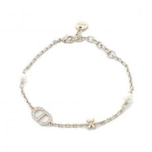 【未使用品】クリスチャンディオール PETIT CD DAISY B3141WOMCY ブレスレット
