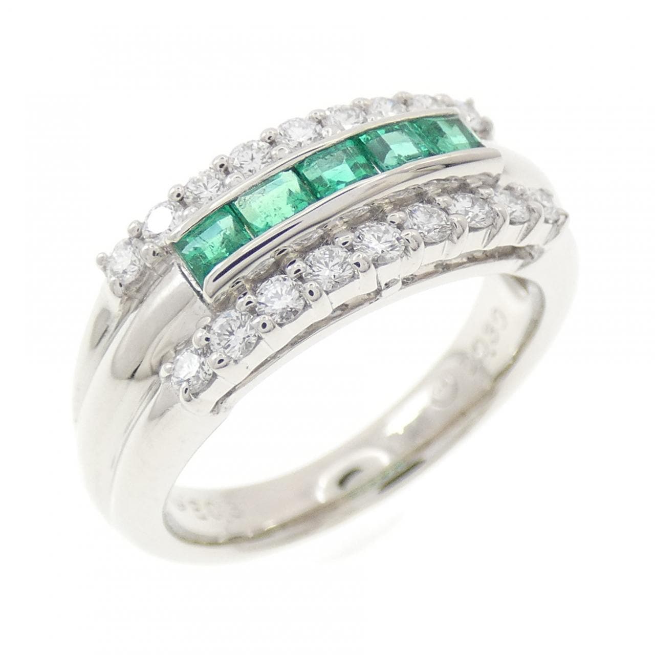 PT900 エメラルド リング 0.31CT