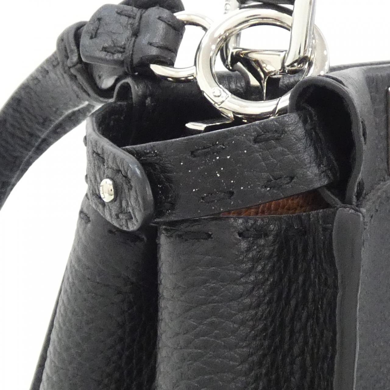 フェンディ SELLERIA ピーカブー ミニ 8BN244 Q0J バッグ