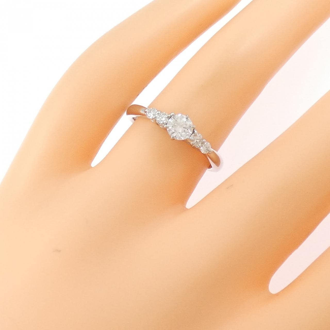 PT900 ダイヤモンド リング 0.314CT D VS2 3EXT H&C