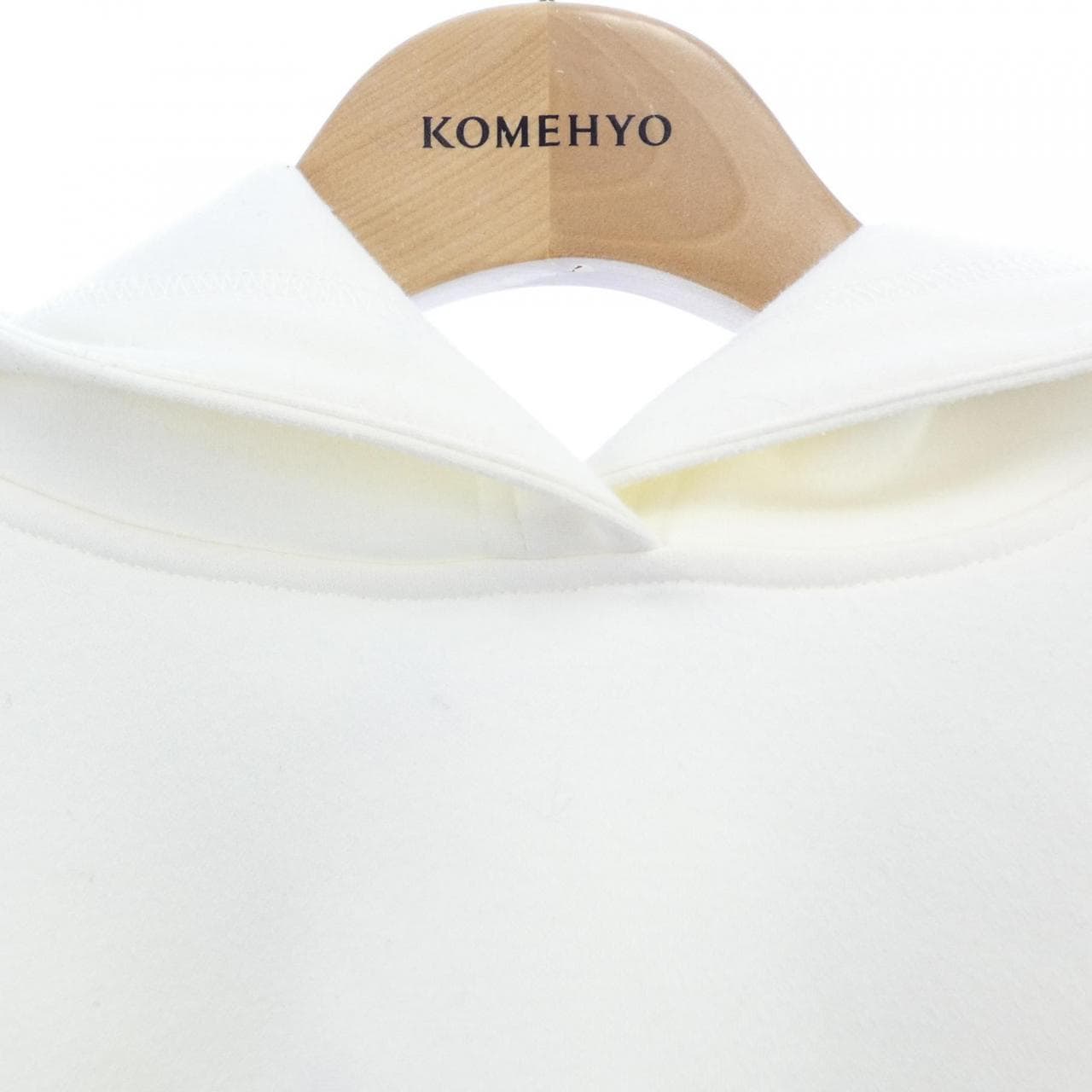 ブルーレーベルクレストブリッジ BLUE LABEL CRESTBRIDGE 56P04-408-03 パーカー