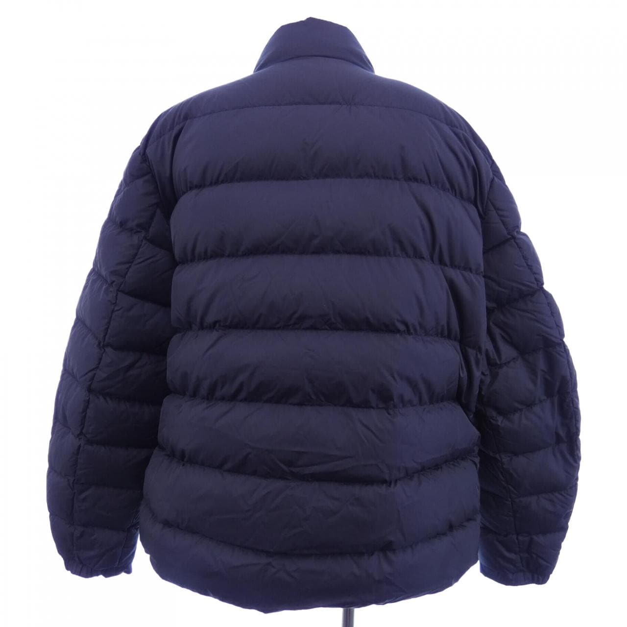 モンクレール MONCLER ダウンジャケット