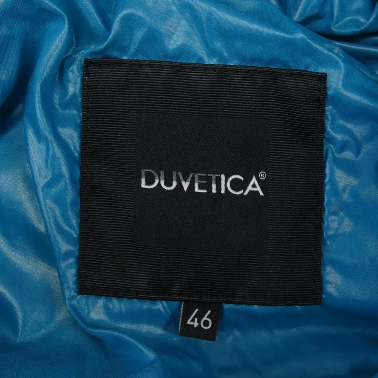 デュベティカ DUVETICA ダウンジャケット