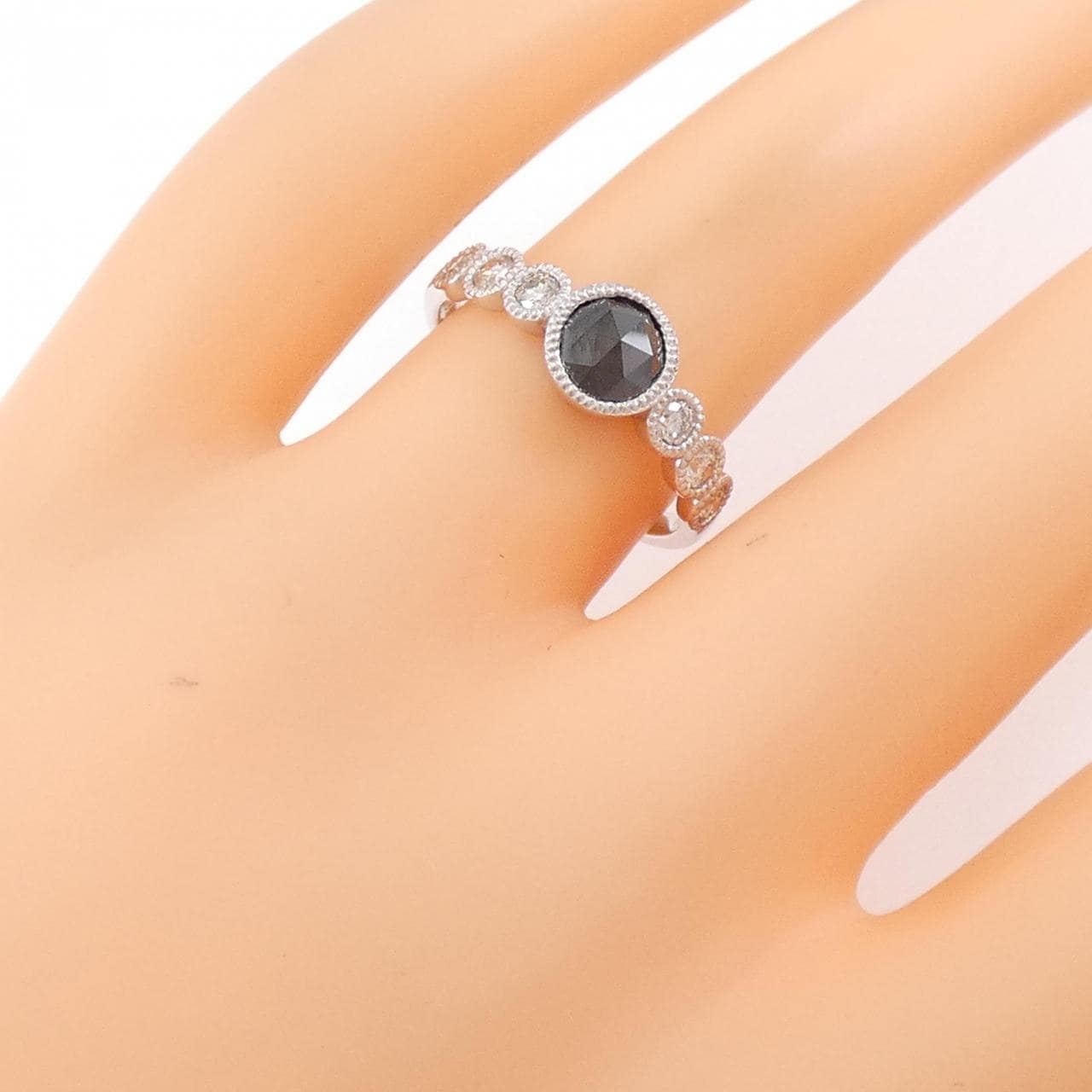 K18WG ダイヤモンド リング 0.73CT