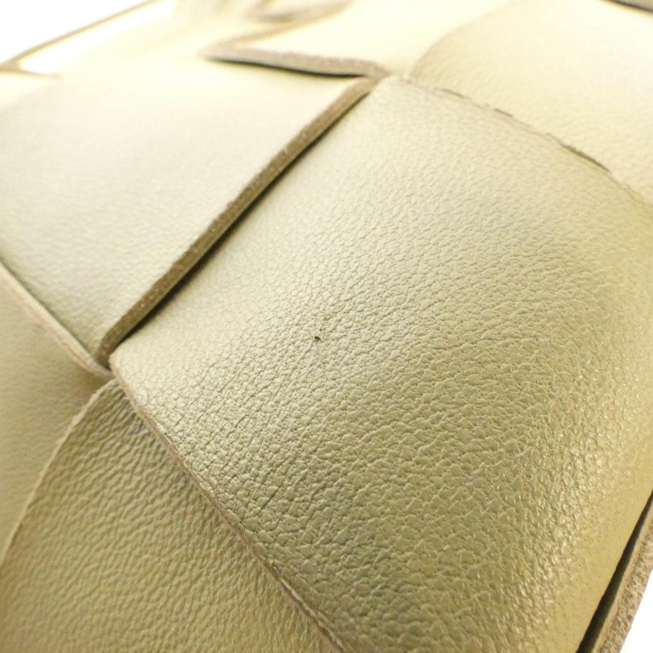 ボッテガヴェネタ 680218 VCQC4 ショルダーバッグ