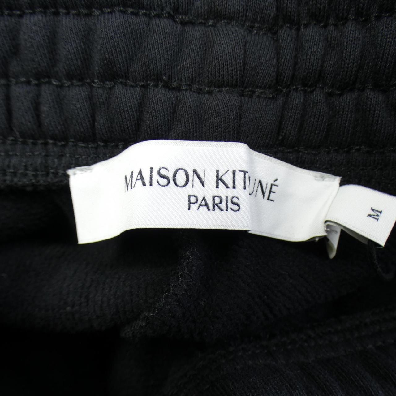メゾンキツネ MAISON KITSUNE ショートパンツ