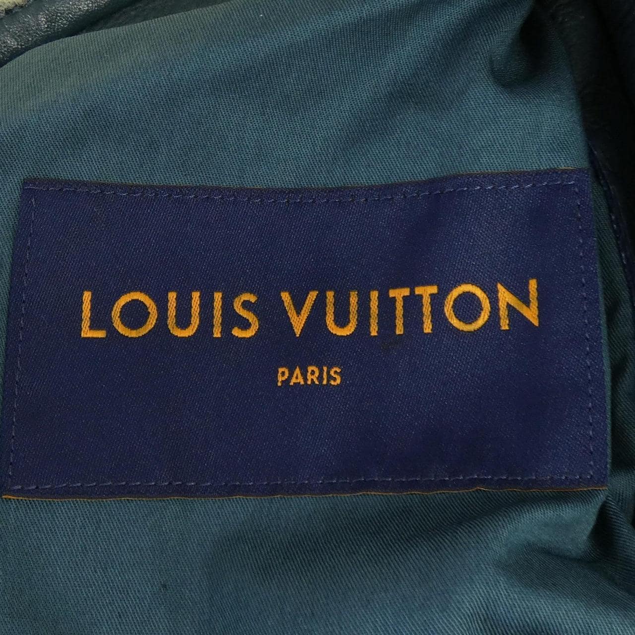 ルイヴィトン LOUIS VUITTON HNL87WP25 ベスト
