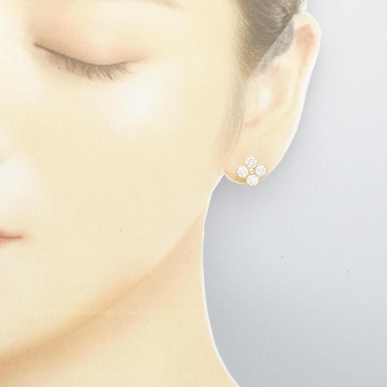 [BRAND NEW] K18YG Diamond earrings 2.085CT G SI1-2 Good