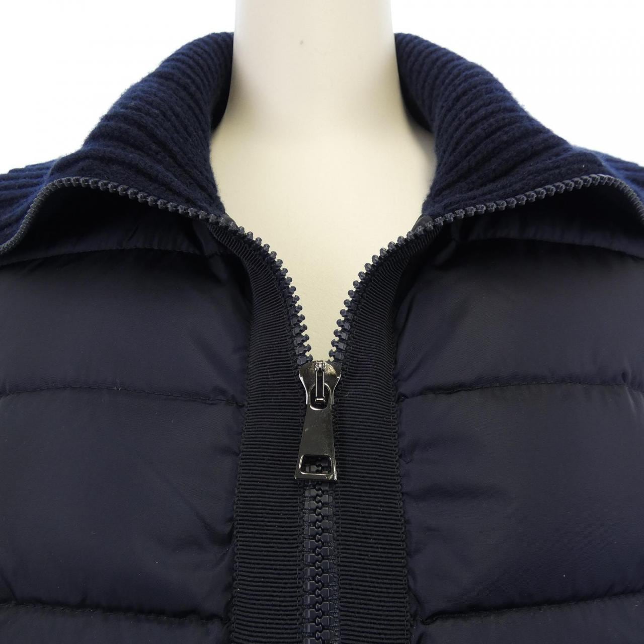 モンクレール MONCLER 20939480600 ダウンジャケット